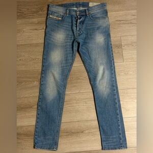 Men’s Diesel Tepphar 0842H Stretch Slim-Carrot Jeans Denim 29/30